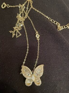 Authentic gold plated Butterfly Crystal Pendant Necklace - Elegant Women’s
